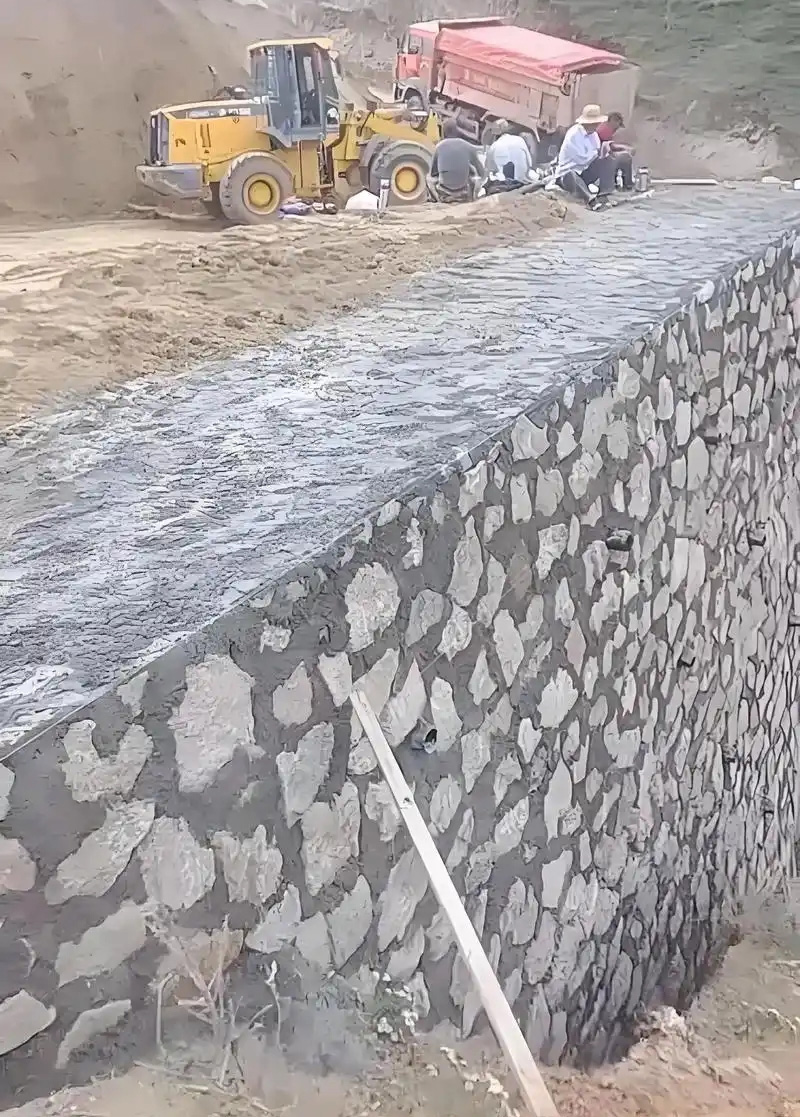 新乡辉县边坡加固